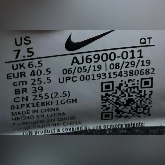 Nike VaporMax 3.0 Flyknit Grey Green Running Shoes, Size 7.5 Women’s - 6 Men’s - Picture 10 of 10